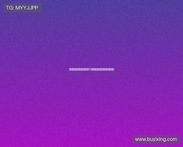 长颈鹿头被困石堆脖子歪成90度急需救援专家纷纷前往现场处理